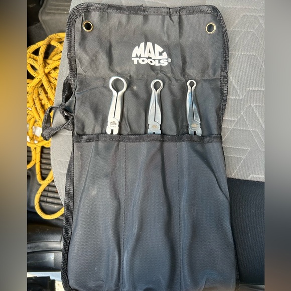 Mac tools python grip pliers full set of 3 with carrying case never used - Picture 2 of 2